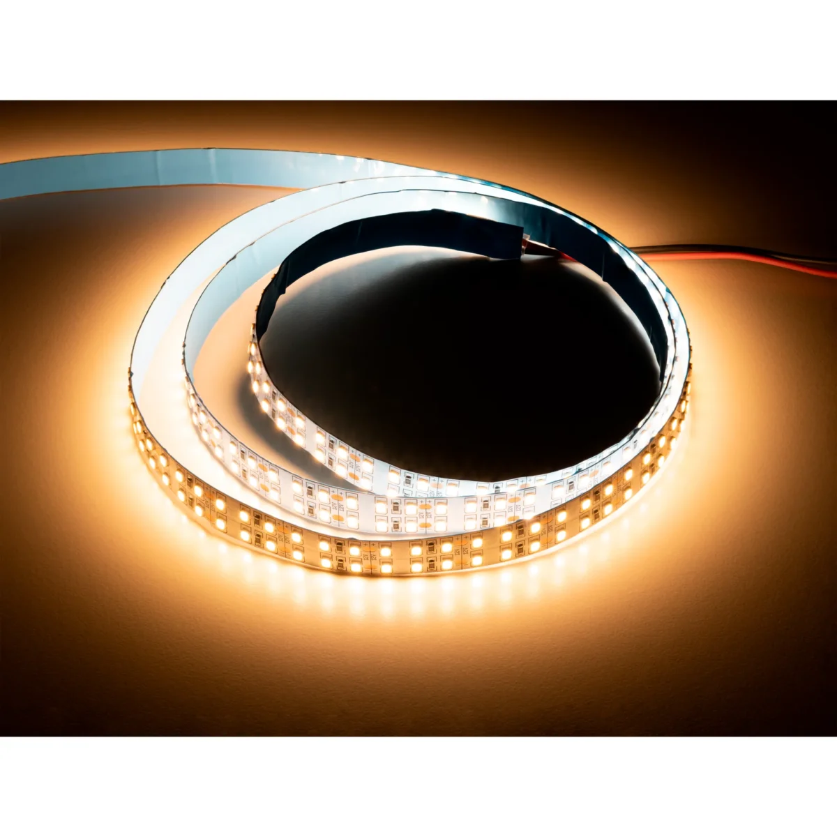 LED-Stripe McShine, 3000lm/m, 240LEDs/m, 18W/m, 3000K, IP20, 5m Rolle – Bild 1