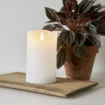 LED Echtwachs-Kerze "Flamme Rustic", weiß, 12.5x7.5cm, Timer – Bild 2