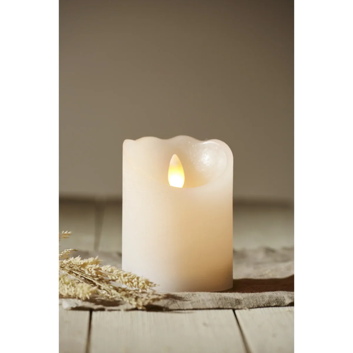 LED Echtwachs-Kerze "Glow", weiß, 7.5x10cm, Timer, batteriebetrieben, flackernd – Bild 3