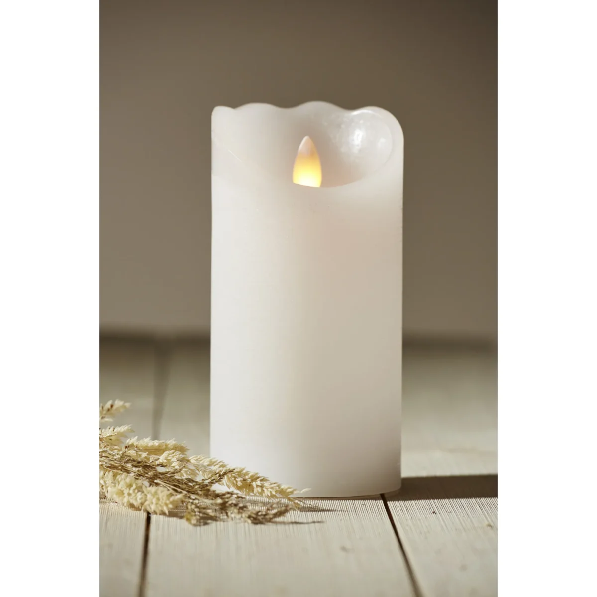 LED Echtwachs-Kerze "Glow", weiß,7.5x15cm, Timer, batteriebetrieben, flackernd – Bild 3