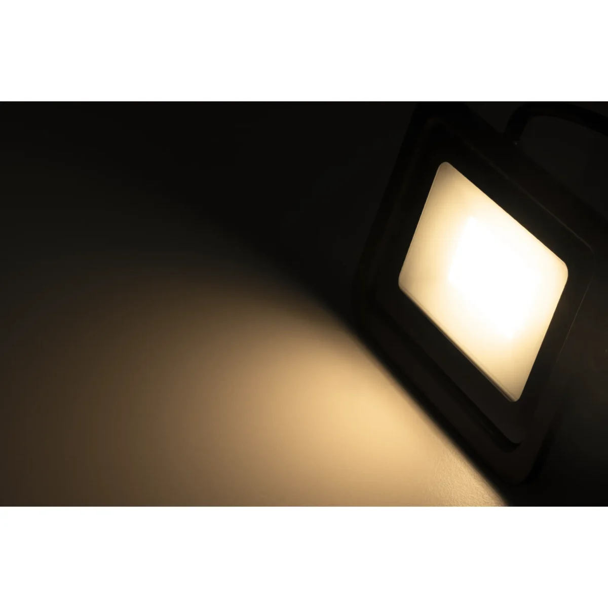 LED-Außenstrahler McShine "Slim" 30W, 2550 Lumen, IP66, 3000K, warmweiß – Bild 2