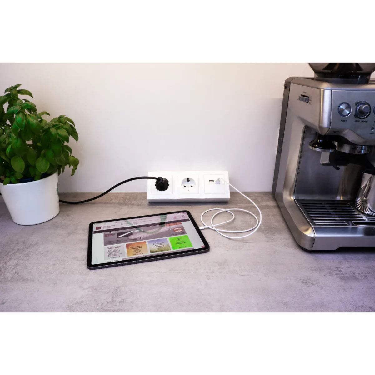 Steckdosenblock McPower "Flair" Aufbau, weiß, 2-fach Schutzkontakt + 2x USB – Bild 5