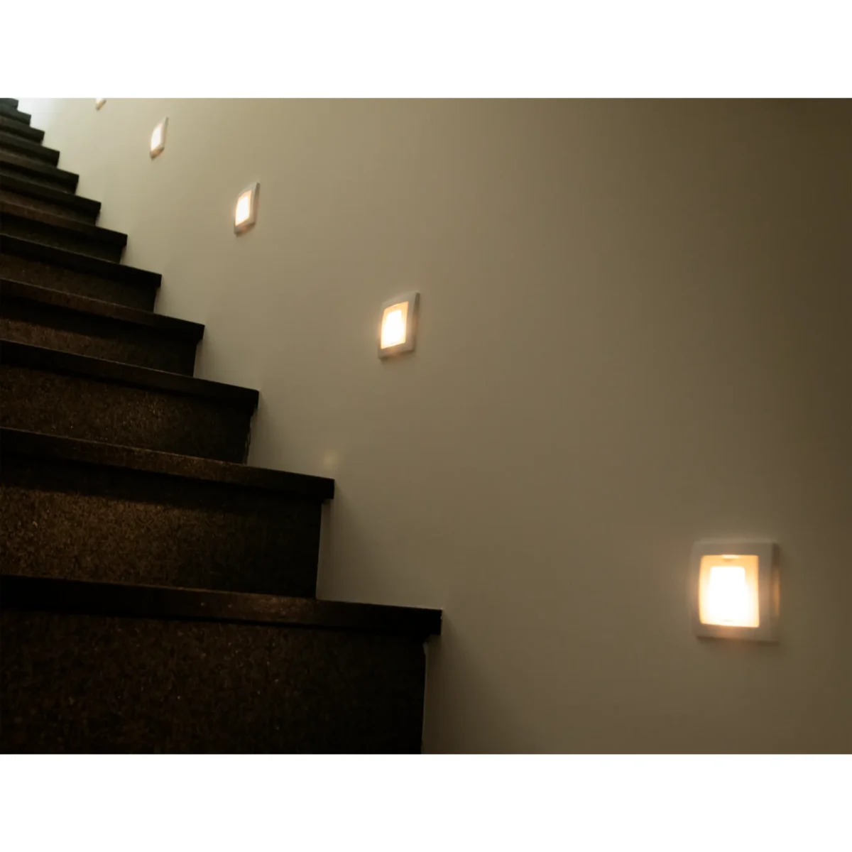 LED-Einbauleuchte McPower "Flair" 80x80mm, 3000K, warmweiß, 86lm – Bild 6