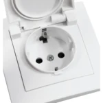 Schutzkontakt-Steckdose McPower "Flair", 250V~/16A, UP, IP44, weiß, 3er-Pack – Bild 2