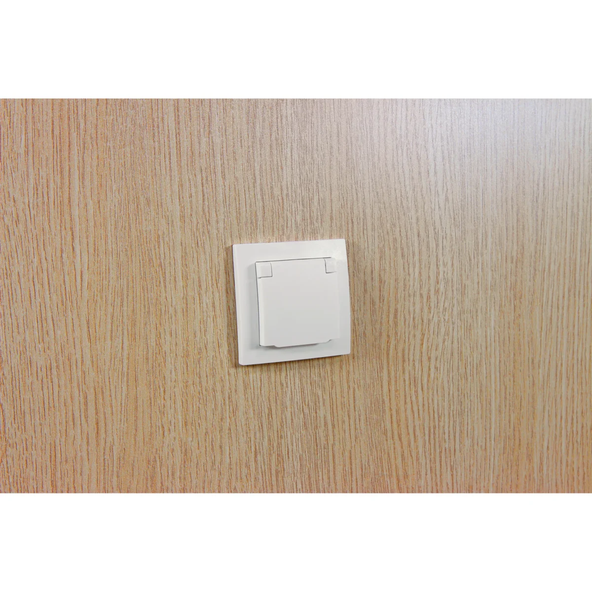 Schutzkontakt-Steckdose McPower "Flair", 250V~/16A, UP, IP44, weiß, 3er-Pack – Bild 5