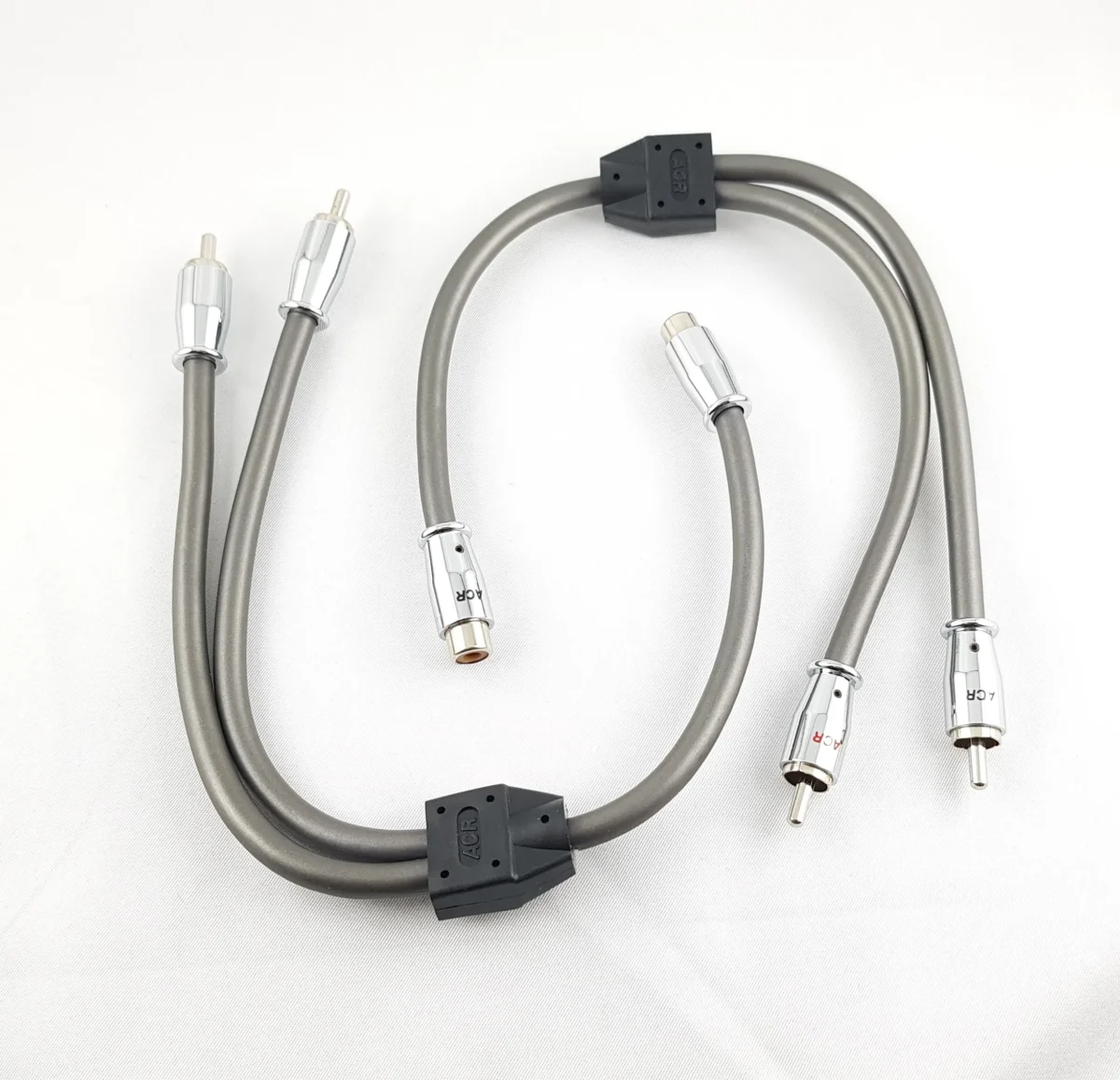 ACR HKAB07YM Y-Adapterkabel zum Verteilen von Audiosignalen – Bild 1
