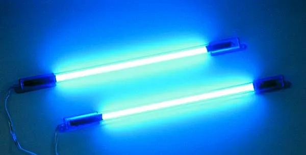 NEON-LEUCHTSTÄBE SLIMLINE 6 MIT CONTROLLER