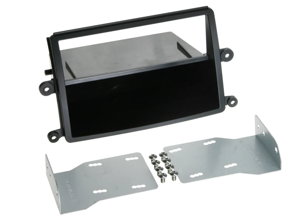 2-DIN RB mit Fach Mitsubishi L200 2006 schwarz – Bild 1