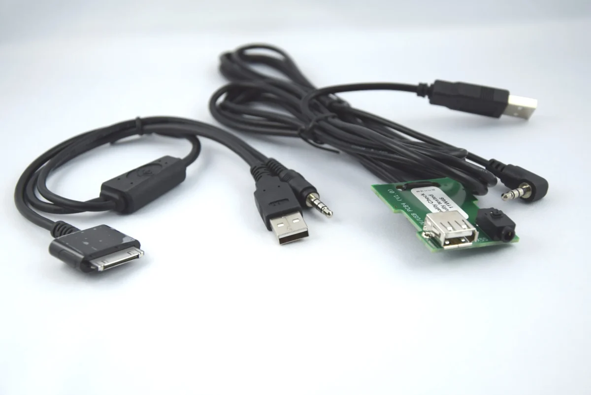IPOD ADAPTER HYUNDAI IX55 CA-0801-02 – Bild 1