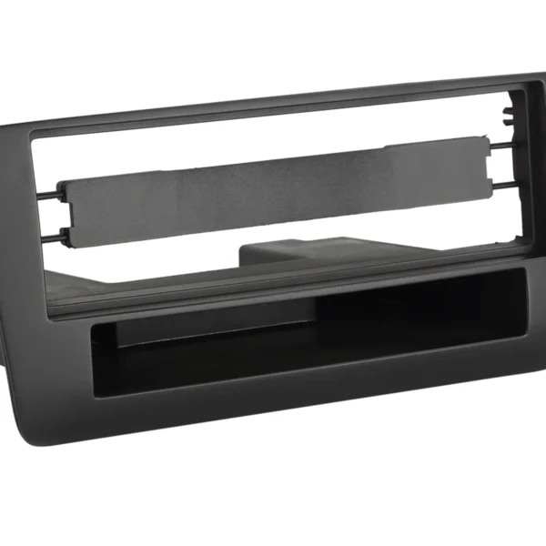 1-DIN RB mit Fach Audi A1 9/2010 schwarz