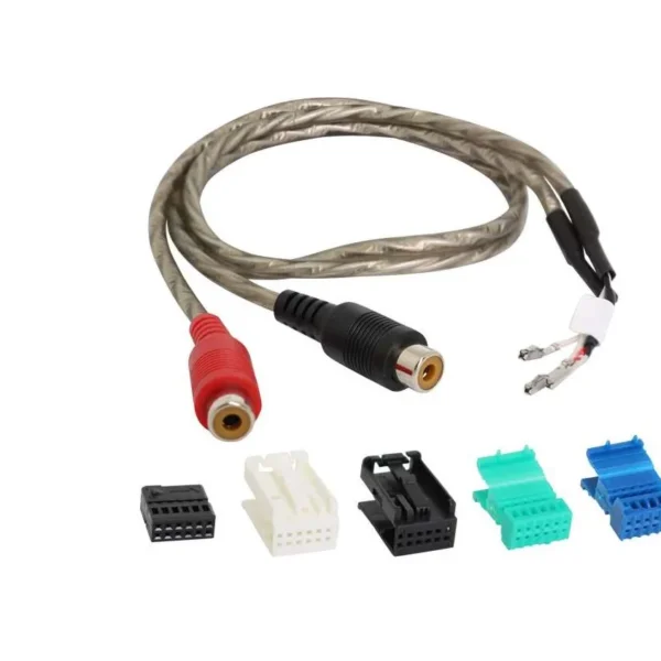 Audio-IN Adapter mitein Werksgerät mit Quadlock / MQS Anschlüssen