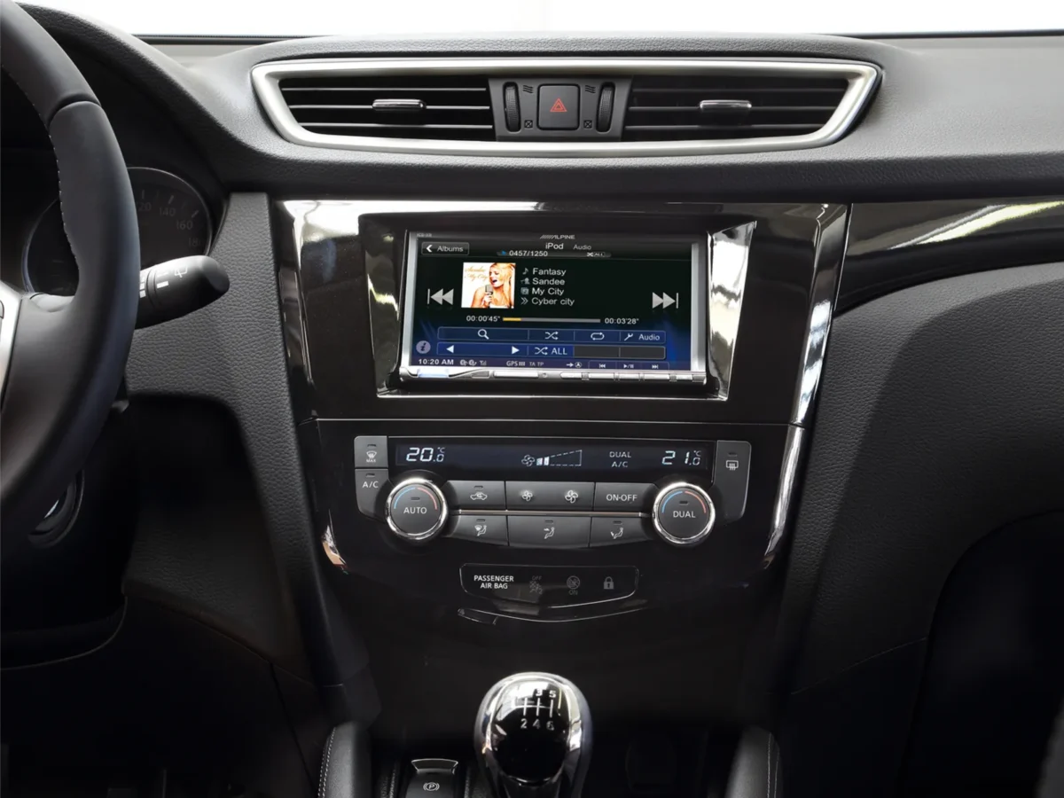 2-DIN Radioblende Nissan Qashqai 2014-2021/X-Trail 2014-2022 – Bild 2