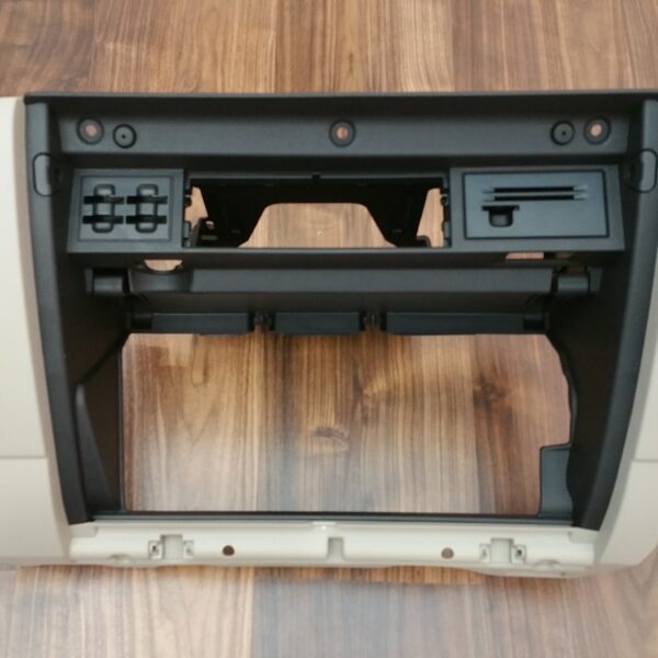VW Golf VII 7 5G GTI Handschuhfach Schalttafelkasten Ablagefach rechts Stehland