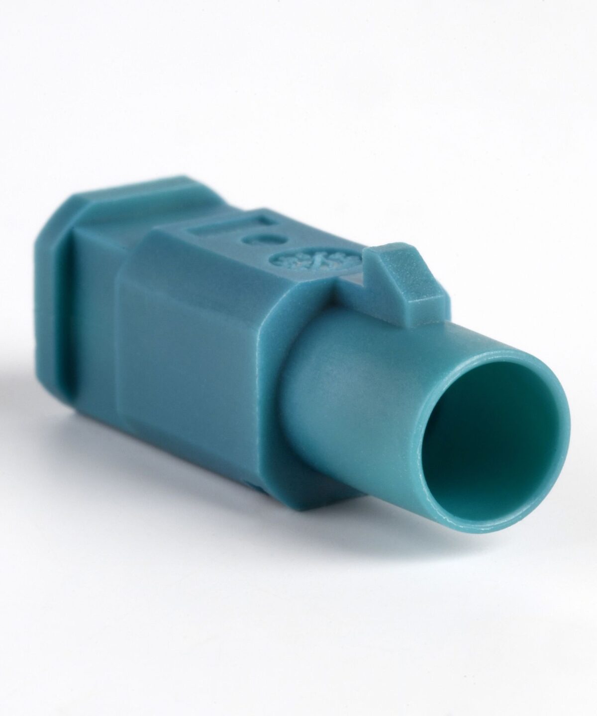ATTB 4698.11 FAKRAm Z-Gehäuse RG58 – Bild 1