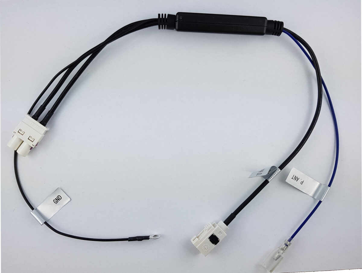 Zenec Antennen adapter für ZE-E2050 – Bild 1