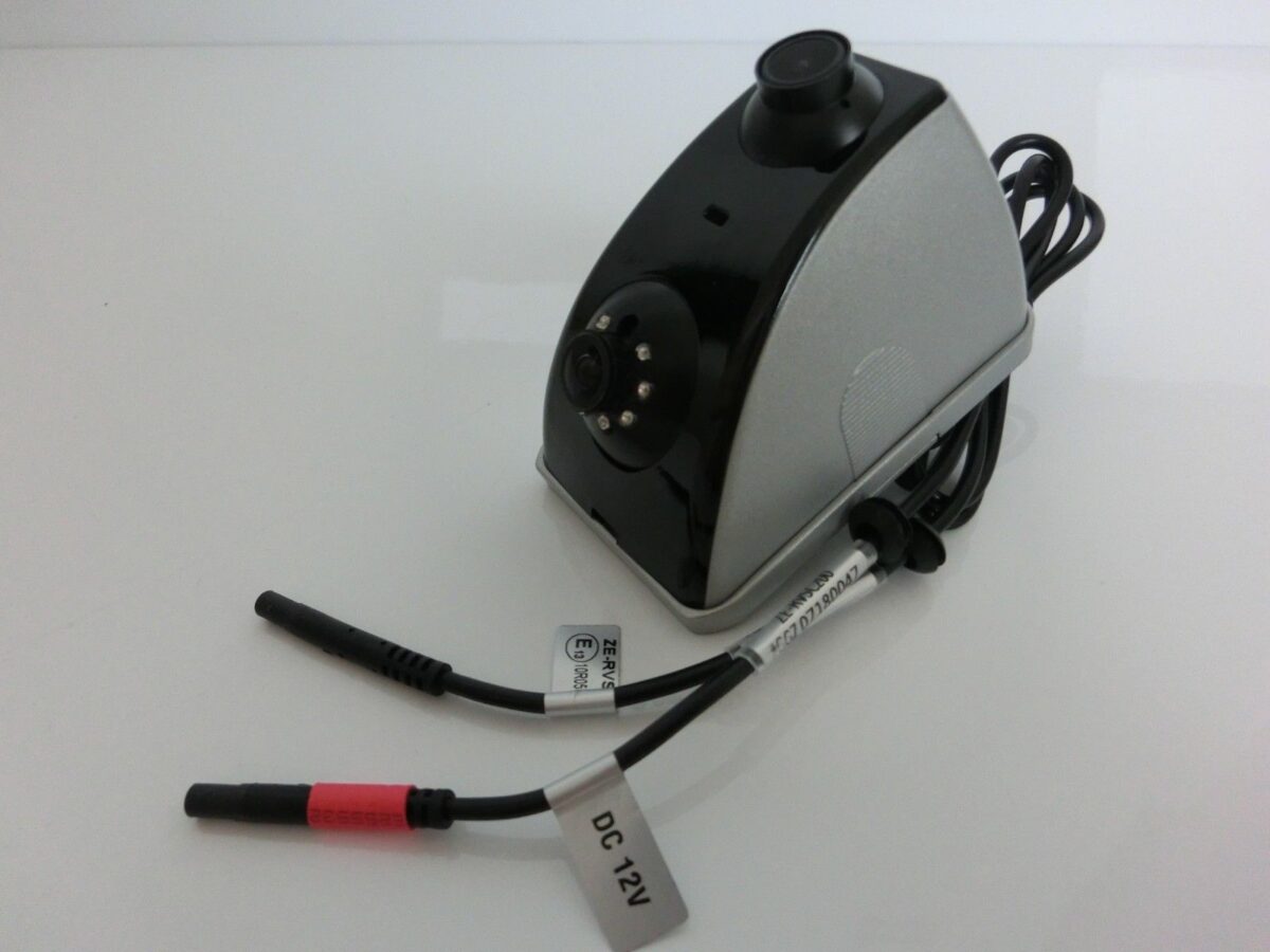 ZENEC ZE-RVSC200-MK2 Doppellinsen-Rückfahrkamera für Reisemobile – Bild 4