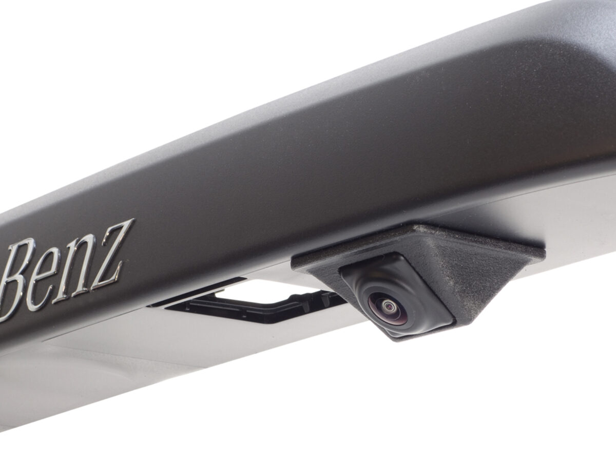 Alpine Rückfahrkamera-Einbau Kit für Mercedes Vito V447 – Bild 1