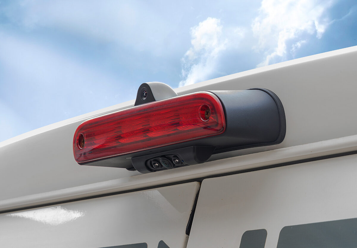 Zenec ZE-RCE3704-2S Doppellinsen Rückfahrkamera für Fiat Ducato, Jumper, Boxer – Bild 2