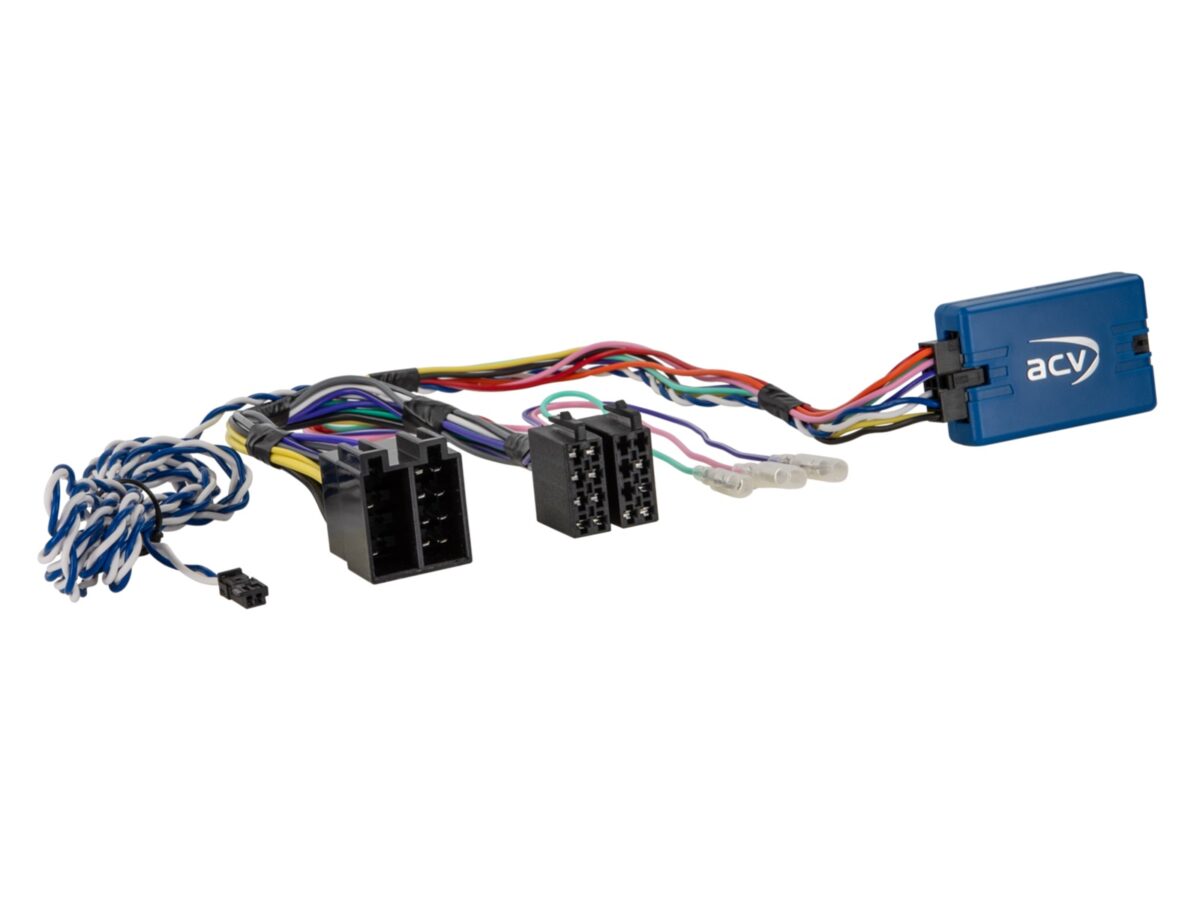 LFB Mercedes/VW Crafter ISO Radiovorbereitung – Bild 1
