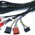 Kenwood CAW-CM1804 Plug - Play Mini Verstärker KAC-M1804 mit KFZ spezifischen