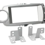 2-DIN Radioblende Toyota YarisXP13 10/2011-08/2014 silber